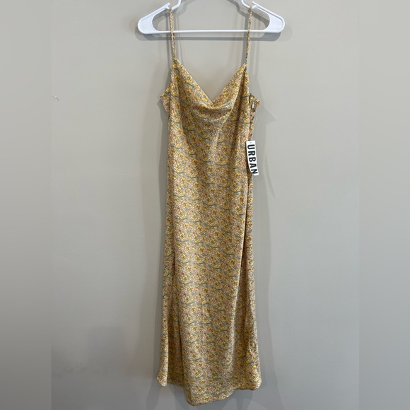 NWT•Urban Outfitters•Silk Floral Midi Dress•Size M - Picture 1 of 8